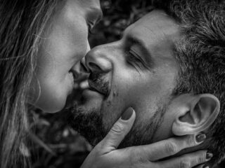 S&eacute;ance en couple de Sandrine et Massimiliano - photographe &agrave; Li&egrave;ge (8)
