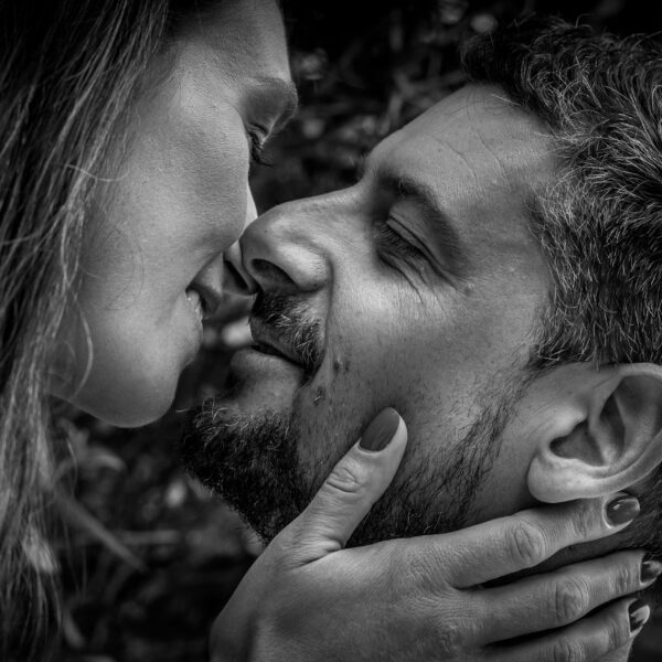 S&eacute;ance en couple de Sandrine et Massimiliano - photographe &agrave; Li&egrave;ge (8)